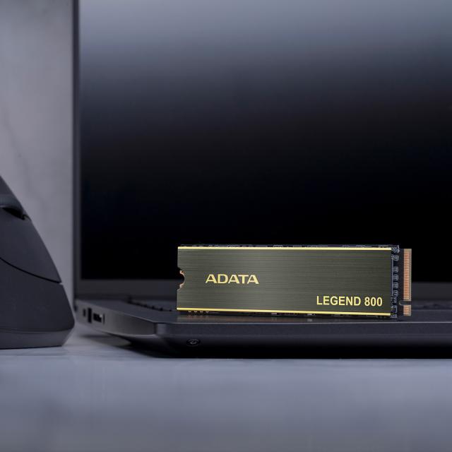 ADATA LEGEND 800 SSD 2TB INT M2 PCI-E 2280 