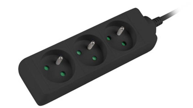 Разклонител Lanberg power strip 1.5m, 3 sockets, french quality-grade copper cable, black