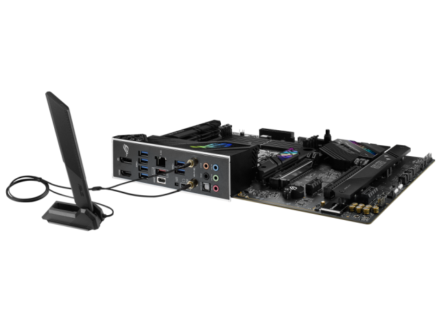 Дънна платка ASUS ROG STRIX B760-F GAM WIFI, LGA1700, 4x DDR5, 3x M.2, 4x SATA, Wi-Fi 6E, Bluetooth v5.3, HDMI, DP, ATX