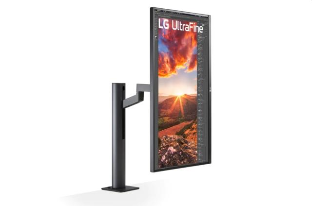 Монитор LG 27UN880-B, 27" UltraFine UHD, IPS 4K , 5ms, 1000:1, 350cd/m2, 3840 x 2160, sRGB 99%, HDR 400, HDMI, USB-C, DisplayPort, AMD FreeSync, Headphone out, Tilt, Height (Range), Swivel, Pivot, MAXX Audio 5W, Black