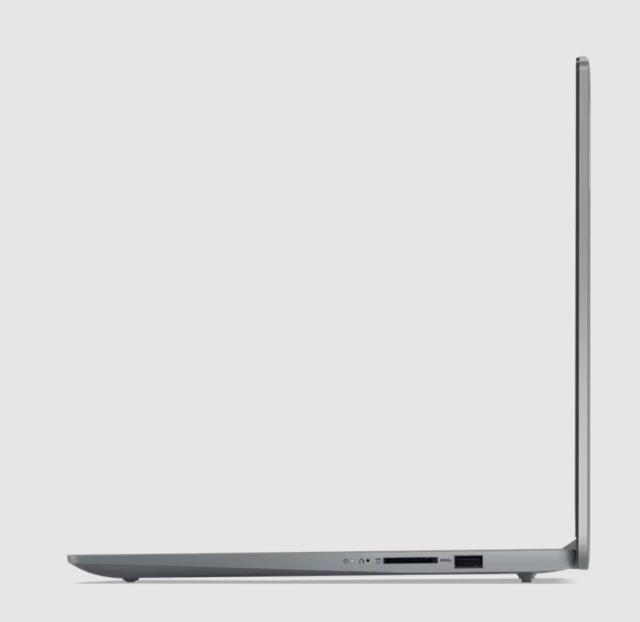 Лаптоп Lenovo IdeaPad Slim 3 15IRH8, Intel Core i7-13620H 10C (2.4/4.9GHz, 24MB Cache),15.6" (39.62cm) Full HD IPS Anti-Glare Display, 16GB LPDDR5, 512GB SSD NVMe, 1x USB 3.2 Gen 1 Type-C, Free DOS