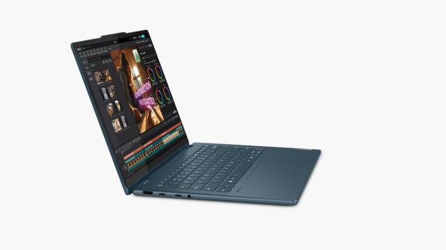 Лаптоп Lenovo Yoga 7 2-in-1 14IML9, Intel Core Ultra 7 155H 16C (1.4/4.8GHz, 24MB), 14" (35.56cm) WQXGA+ OLED 120Hz Dolby Vision Glare Touchscreen Display, 32GB LPDDR5X, 1TB SSD NVMe, 2x Thunderbolt 4, Windows 11 Home