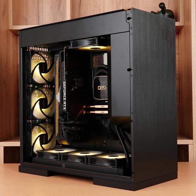 Кутия Geometric Future Model 8 Dharma Black/Gold, Middle Tower, 1x USB 3.1 Type-C, 2x USB 3.0, Mini-ITX/mATX/ATX/EATX