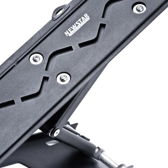Стойка Neomounts by NewStar Flat Screen Wall Mount (3 pivots & tiltable)