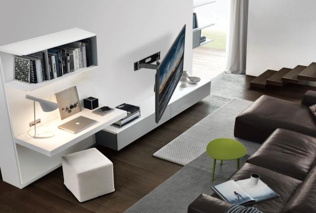 Стойка Neomounts by NewStar Flat Screen Wall Mount (3 pivots & tiltable)