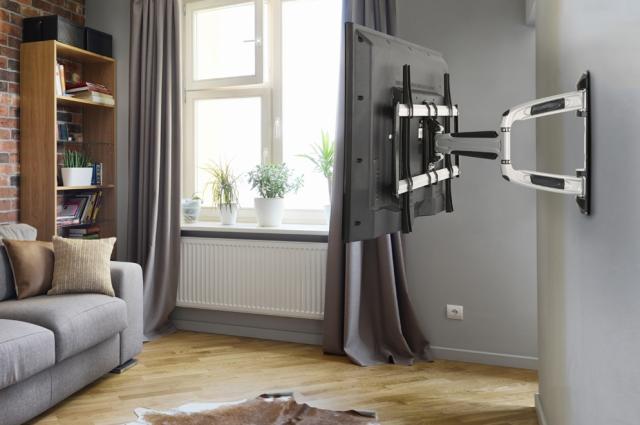 Стойка Neomounts by NewStar Flat Screen Wall Mount (3 pivots & tiltable)