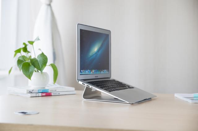Стойка Neomounts by NewStar Notebook Desk Stand (ergonomic)