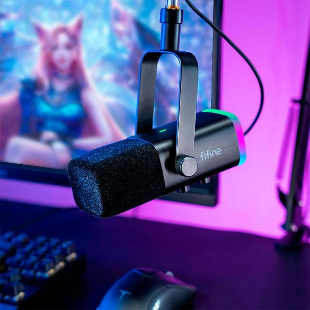 Микрофон със стойка FIFINE AM8T Dynamic RGB, кондензаторен, USB Type-C, 3.5mm, jack 3-Pin XLR, Black