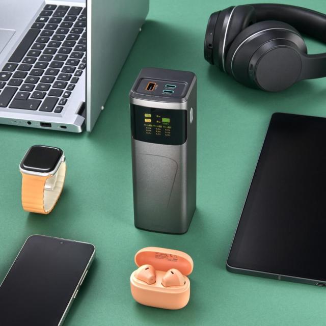 Външна батерия HAMA „High Power“, 24 000 mAh, 200 W, 2x USB-C, USB-A, бързо зареждане