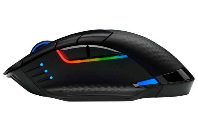 Геймърскa мишка Corsair DARK CORE RGB PRO, Bluetooth/Wireless
