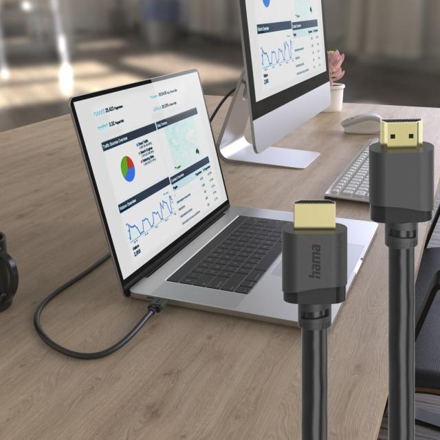 Kабел HAMA HDMI(м) към HDMI(м) Ultra High Speed, сертифициран, 8K, 2.0 м