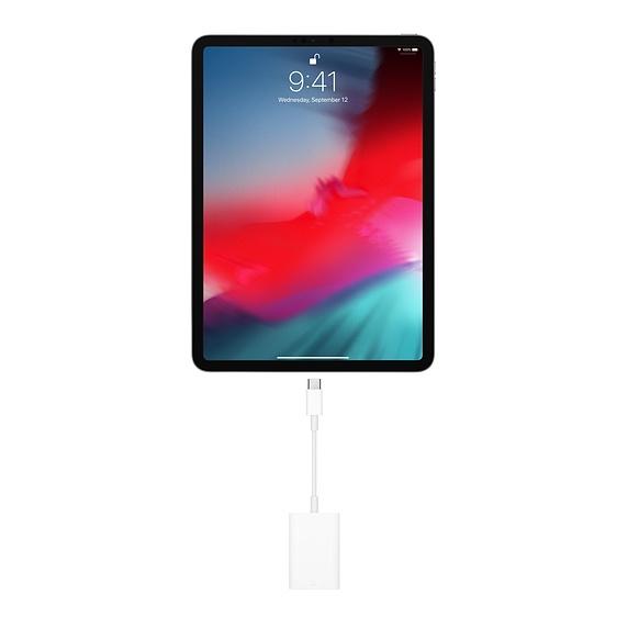 Четец за карти Apple USB-C to SD Card Reader