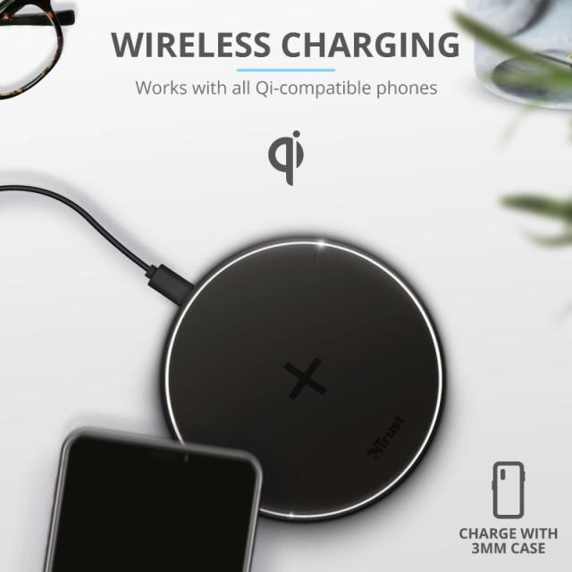 Зарядно устройство TRUST Qylo Fast Wireless Charging Pad Black