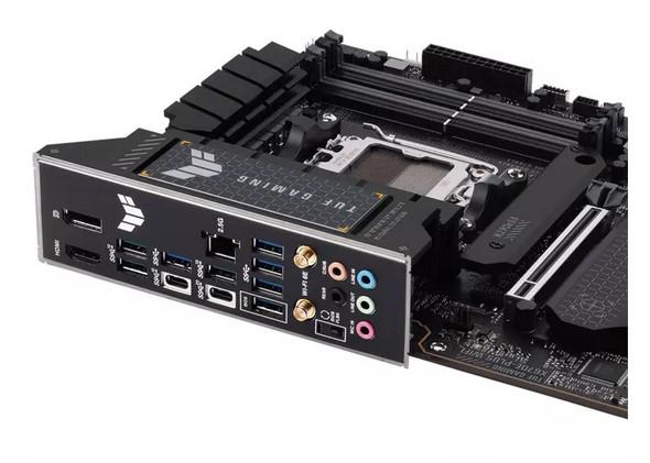 Дънна платка Asus TUF Gaming X670E Plus WIFI, X670E, AM5, DDR5, PCI-E 5.0 (DP&HDMI), 4x M.2, 4x SATA 6Gb/s, 1x USB 3.2 Gen2x2 Type-C, Wi-Fi 6E, Bluetooth 5.2, ATX