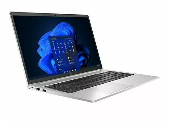 Лаптоп HP ProBook 450 G9, (10-ядрен) Alder Lake Intel Core i7-1255U 3.5/4.7 GHz, 15.6" (39.62 cm) Full HD IPS Anti-Glare Display, (HDMI), 16GB DDR4, 512GB SSD, 1x USB Type-C, (EN) 6A2B8EA#ABB, Free DOS