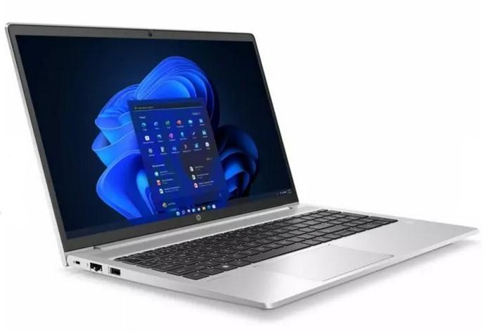 Лаптоп HP ProBook 450 G9 (6-ядрен) Alder Lake Intel Core i3 1215U 1.2/4.4 GHz, 15.6" (39.62 cm) Full HD IPS Anti-Glare Display, 8GB DDR4, 256 GB PCIe NVMe SSD, Free DOS (EN), 5Y4G5EA#ABB