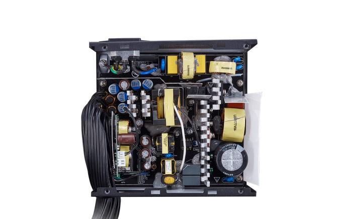 Захранване CoolerMaster MWE Bronze V2, 450W, Active PFC, 80 PLUS Bronze