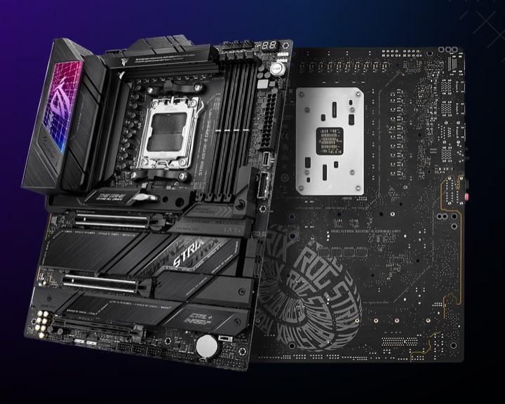 Дънна платка Asus ROG Strix X670E-E Gaming WIFI, X670E, AM5, DDR5, PCI-E 5.0 (HDMI, DP), 4x M.2, 4x SATA 6Gb/s, 1x USB 3.2 Gen2x2 Type-C, Wi-Fi 6E, Bluetooth 5.2, ATX