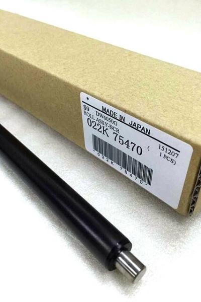 Резервна част Xerox ROLL ASSY-BCR