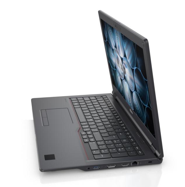 Лаптоп Fujitsu LIFEBOOK E4511, Intel Core i5-1135G7 up to 4.20 GHz, 15.6" FHD AG, 8GB DDR4 3200MHz, SSD 256GB PCIe 3.0 NVMe M.2, HD cam, Intel WiFi 6 AX201, BT5, 4cell 50Wh, Win11 Pro