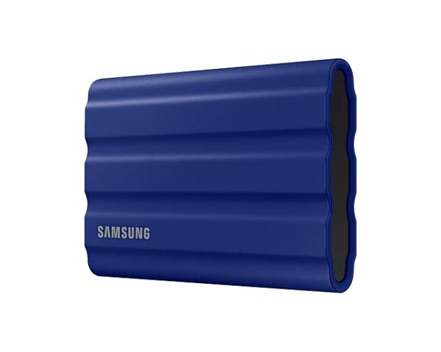 Външен диск Samsung Portable  SSD M.2 (NVMe) T7 Shield 1TB , USB 3.2 Gen2, Rugged, IP65, Read 1050 MB/s Write 1000 MB/s, Blue, MU-PE1T0R/EU