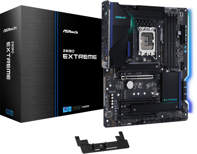 Дънна платка ASRock Z690 Extreme, Z690, LGA1700, DDR4, PCI-E 5.0 (DP,HDMI)(CF), 8x SATA 6Gb/s, 3x M.2, 1x USB 3.2 Gen2, Polychrome RGB, ATX