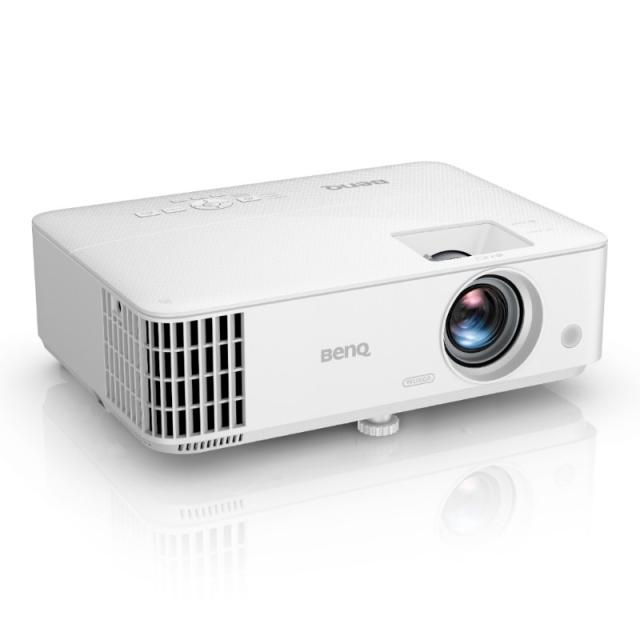 Мултимедиен проектор BenQ MU613, DLP, WUXGA (1920 x1200), Brightness 4000 AL, 10,000:1, 1.1X zoom (1.5 - 1.65), 15,000 hrs lamp life (LampSave mode), 2.8 kg, Noise 29dB (eco), USB Type A x1 (1.5A), Speaker 2W x1, HDMI x2 (1 with MHL), Audio-in, Audio