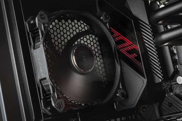 Вентилатор ASUS ROG STRIX XF 120, 120mm, 1800 rpm, 4-pin PWM