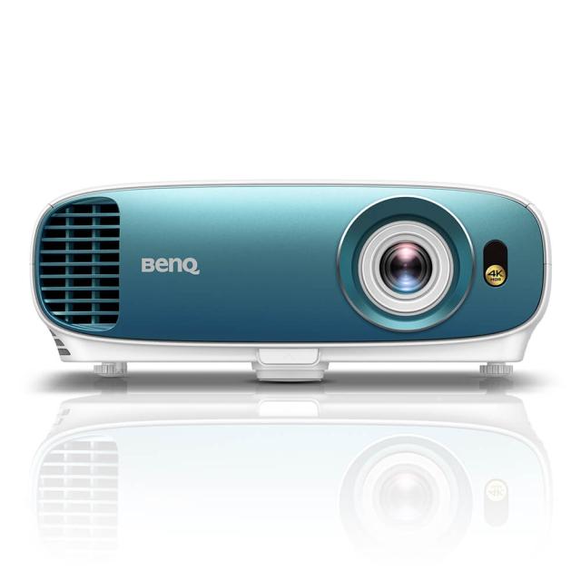 Мултимедиен проектор BenQ TK800M, Projector for Sports Fans, 4K HDR, DLP, 4K UHD (3840x2160), 10 000:1, 3000 ANSI Lumens, Zoom 1.1x, 96% Rec.709 Coverage, VGA, HDMI x2, USB Type A (1.5A), Audio In/Out, HDR10, Football & Sport Modes, Auto Keystone, 4.