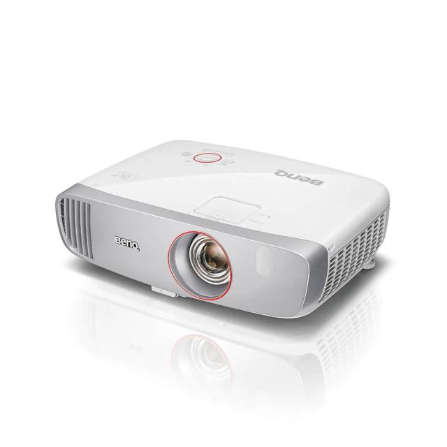 Мултимедиен проектор BenQ W1210ST, Gaming Short Throw, DLP, 1080p (1920x1080), 15 000:1, 2200 ANSI Lumens, VGA, HDMI, Speaker 2x10W, Audio In/Out, RS232 , Cinematic Color, Rec.709, 16.67ms low input lag, Game Mode, 3D Ready, Zoom Ratio 1.3, up to 700