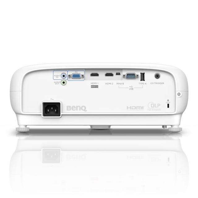 Мултимедиен проектор BenQ W1720, Cine Home, 4K 3840x2160, HDR, 2000 ANSI lumens, 10000:1,  Zoom 1.1x, 100% Rec.709, RGBRGB, Cinematic Color, 2xHDMI, USB Type A 1.5A, RS232, 12V Trigger, Audio In, Audio Out, 4.2 kg, White