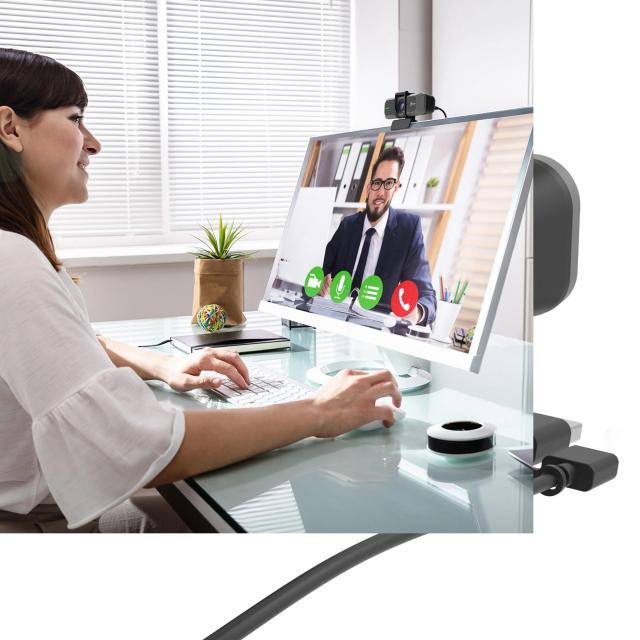 Уеб камера j5create JVU430, 4K Ultra HD, Два микрофона, 360° Rotation, Черен