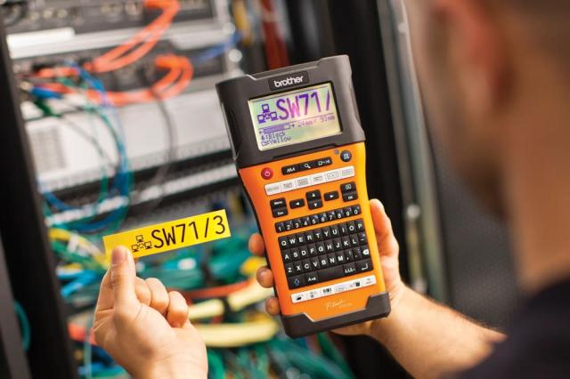 Етикираща система Brother PT-E550WNIVP Handheld Industrial Labelling system
