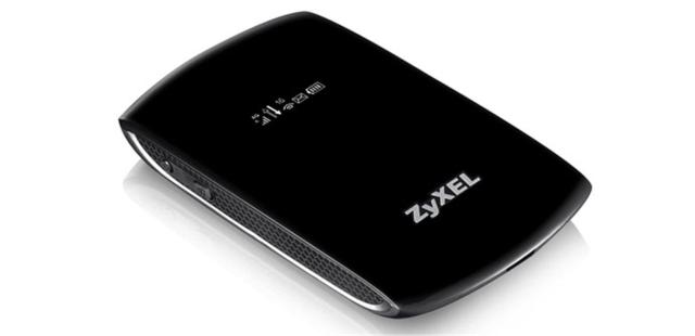 Рутер ZYXEL WAH7706, 2.4/5 GHz, 802.11ac, 300 Mbps, 3G/4G, SIM слот, батери 2800 mAh, USB, 2 вътрешни антени