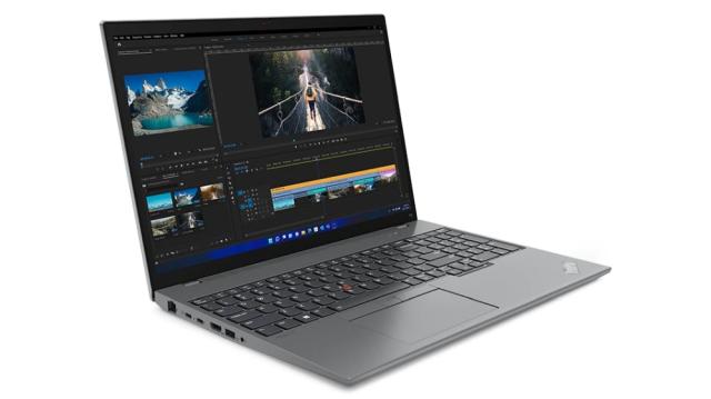 Лаптоп Lenovo ThinkPad T16 G1 Intel Core i7-1260P (up to 4.7GHz, 18MB), 16GB DDR4 3200MHz, 512GB SSD, 16.0" (40.64 cm) WUXGA (1920x1200) IPS AG, Intel Iris Xe Graphics, WLAN, BT, IR&FHD 1080p Cam, FPR, SCR, Backlit KB, 4 cell, Win11Pro