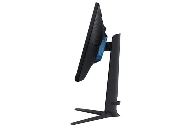 Монитор Samsung 24AG30 24" Odyssey G4, VA, 144 Hz, 1 ms MPRT, 1920x1080, 250 cd/m2, 3000:1 Contrast, Eco Saving Plus, Flicker Free, AMD FreeSync Premium, Black Equalizer,  DP 1.2, HDMI 1.4, Headphone Jack, Black