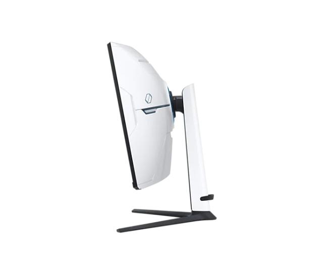 Монитор Samsung 32BG850 32" Odyssey G4, Curved 1000R, UHD Mini LED VA, 240 Hz, 1 ms GTG, 3840x2160, 350 cd/m2, 1000:1 Contrast, Eco Saving Plus, Flicker Free, AMD FreeSync Premium Pro, Black Equalizer, DP 1.4, 2xHDMI 2.1, 2xUSB, Headphone Jack, White