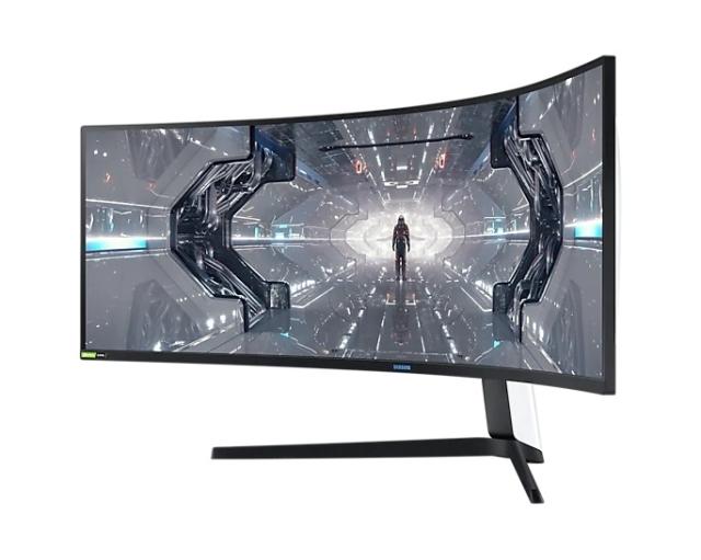 Монитор Samsung LC49G95T, 49" Odyssey GAMING, Curved VA QLED, 1000R, 240 Hz, 1 ms GTG, 5120 x 1440, 32:9 Aspect Ratio, 420cd/m2, 2500:1, G-Sync, FreeSync Premium Pro, Eye Saver Mode, Flicker Free, Black Equalizer, Low Input Lag Mode, 2xDisplay Port, 