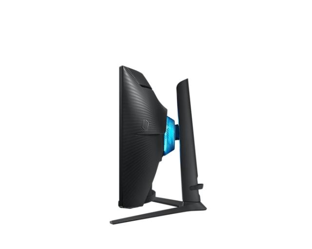 Монитор Samsung 32BG750 32" Odyssey G7 Smart, Curved 1000R, VA, 165 Hz, 1 ms GTG, 3840x2160, 350 cd/m2, 1 000 000:1 Contrast, HDR 2000, Eye Saver, Flicker Free, AMD FreeSync Premium Pro, DP 1.4, 2xHDMI 2.1, 2xUSB 3.0, Headphone Jack