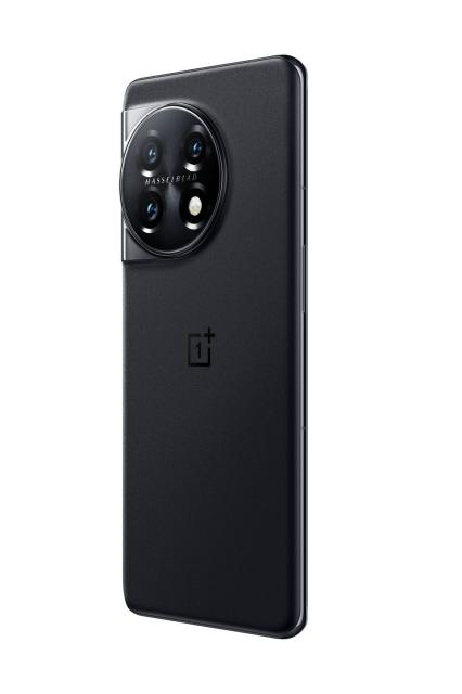Мобилен телефон OnePlus 11 5G CPH2449 16GB RAM, 256GB, 8 Core Snapdragon 8 Gen 2, 6,70" 120Hz AMOLED 3216x1440 LTPO,  IMX890 50MP + IMX581 48MP Ultrawide +  IMX709 32MP Telephoto, OIS, 16MP Front Selfie, 5000mAh, Dual SIM, Android 13, Titan Black