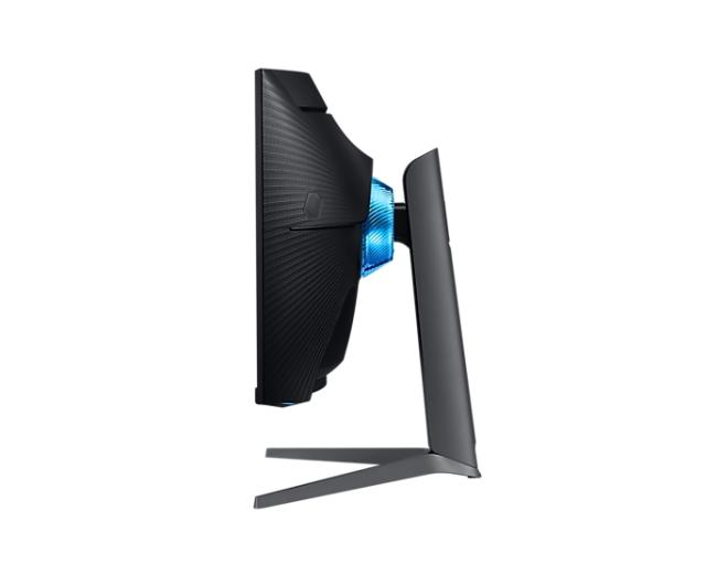 Монитор Samsung C32G75TQ, 31.5" Odyssey, Curved VA QLED, 240Hz, 1 ms GTG, 2560x1440, 350 cd/m2, 2500:1 Contrast, HDR 600, FreeSync Premium Pro, Eye Saver Mode, Flicker Free, Game Mode, 2xDisplay Port 1.4, HDMI 2.0, 2xUSB 3.0, Headphone Jack, 178°/178