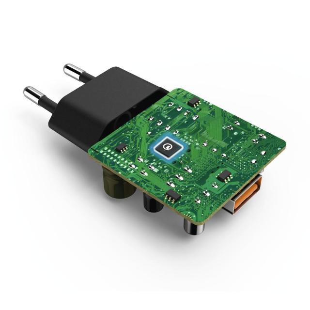 Комплект за зареждане 220V HAMA 178336, Micro-USB, 3 A, QC 3.0 + Micro-USB Cable, 1.5 m, Черен