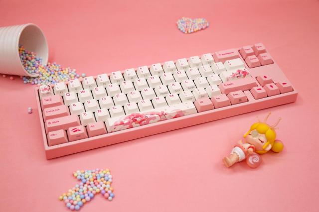 Геймърскa механична клавиатура Ducky x Varmilo Miya Sakura V2 65, Cherry MX Blue суичове