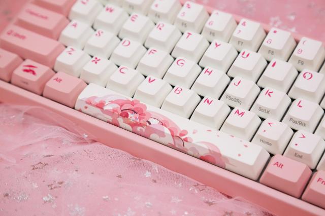 Геймърскa механична клавиатура Ducky x Varmilo Miya Sakura V2 65, Cherry MX Blue суичове