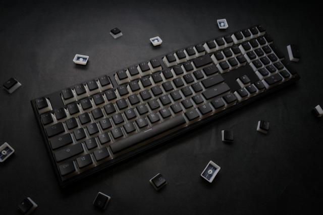 Геймърскa механична клавиатура Ducky One 2 Pudding RGB, Cherry MX Brown