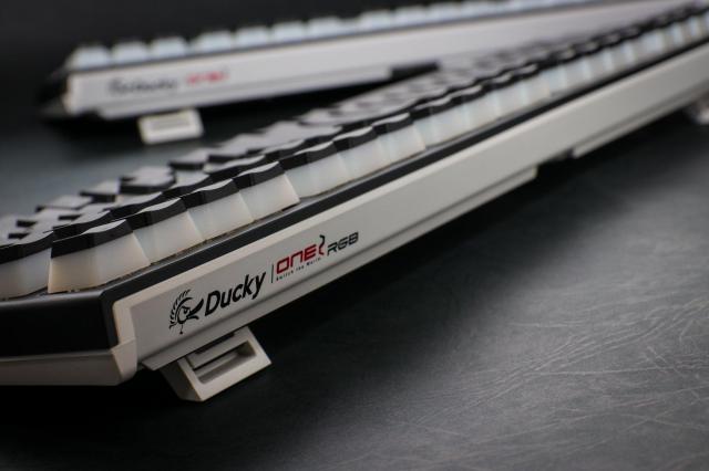 Геймърскa механична клавиатура Ducky One 2 Pudding RGB, Cherry MX Brown