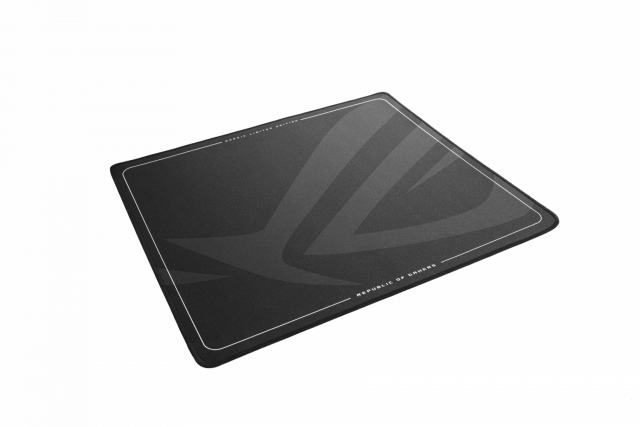 Геймърски пад ASUS ROG Strix Edge Limited Nordic Edition