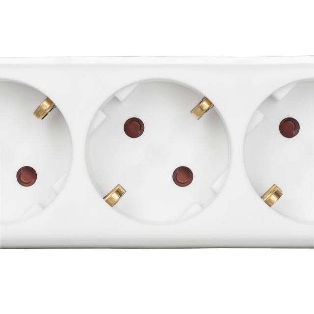 Разклонител HAMA Powerplug, 3 гнезда, 1.4м, Допълнителен контакт, Бутон вкл/изкл, Бял