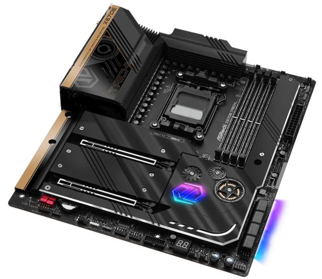 Дънна платка Asrock X670E Taichi