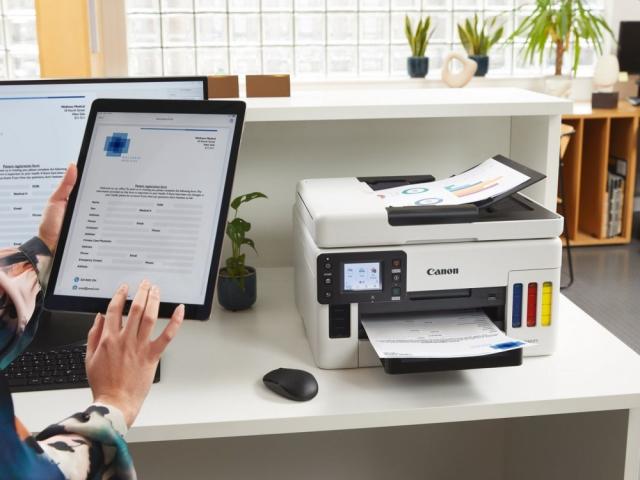 Мастилоструйно многофункционално устройство Canon MAXIFY GX6040 All-In-One, Black&White + Canon Red Label Superior - 80 gr/m2, A4, 2500 sheets